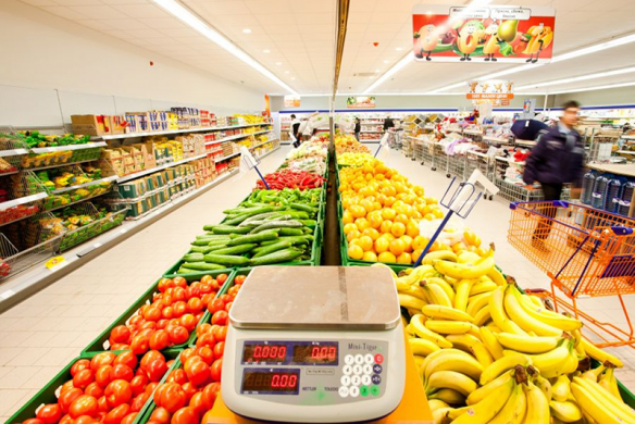Retail chain PLUS