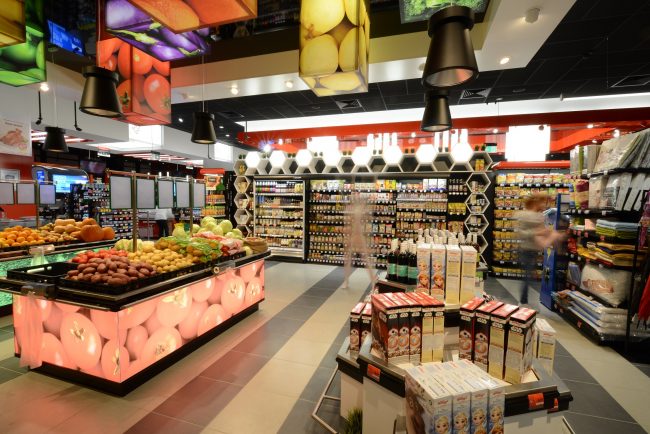 Fantastico shop combines outstanding design to support their brand identity with the highest possible energy saving.