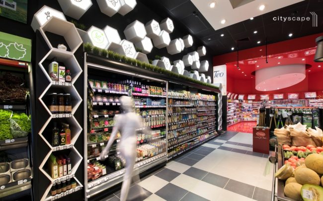 Fantastico retail chain - Elin Pelin